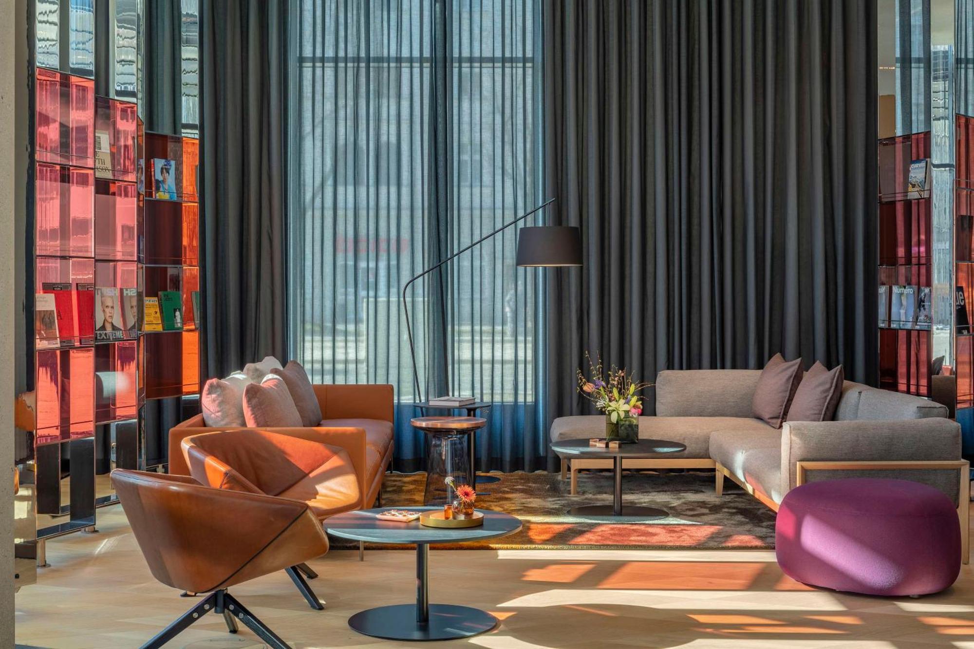Andaz Munich Schwabinger Tor, By Hyatt Hotel Kültér fotó Library